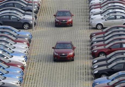 Global car sales set for big gains in 2010